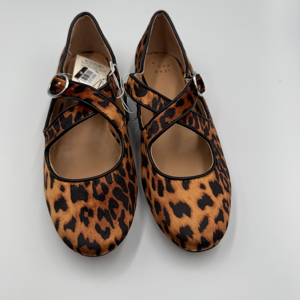 A New Day Tamsin Leopard Print Mary Jane Crisscross Buckle Flats Brown 6.5 - Picture 1 of 4